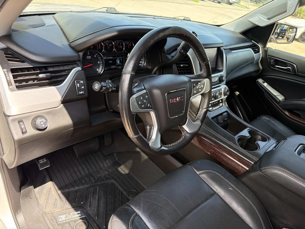 Used 2019 GMC Yukon XL SLT w/ Open Road Package RWD image 22