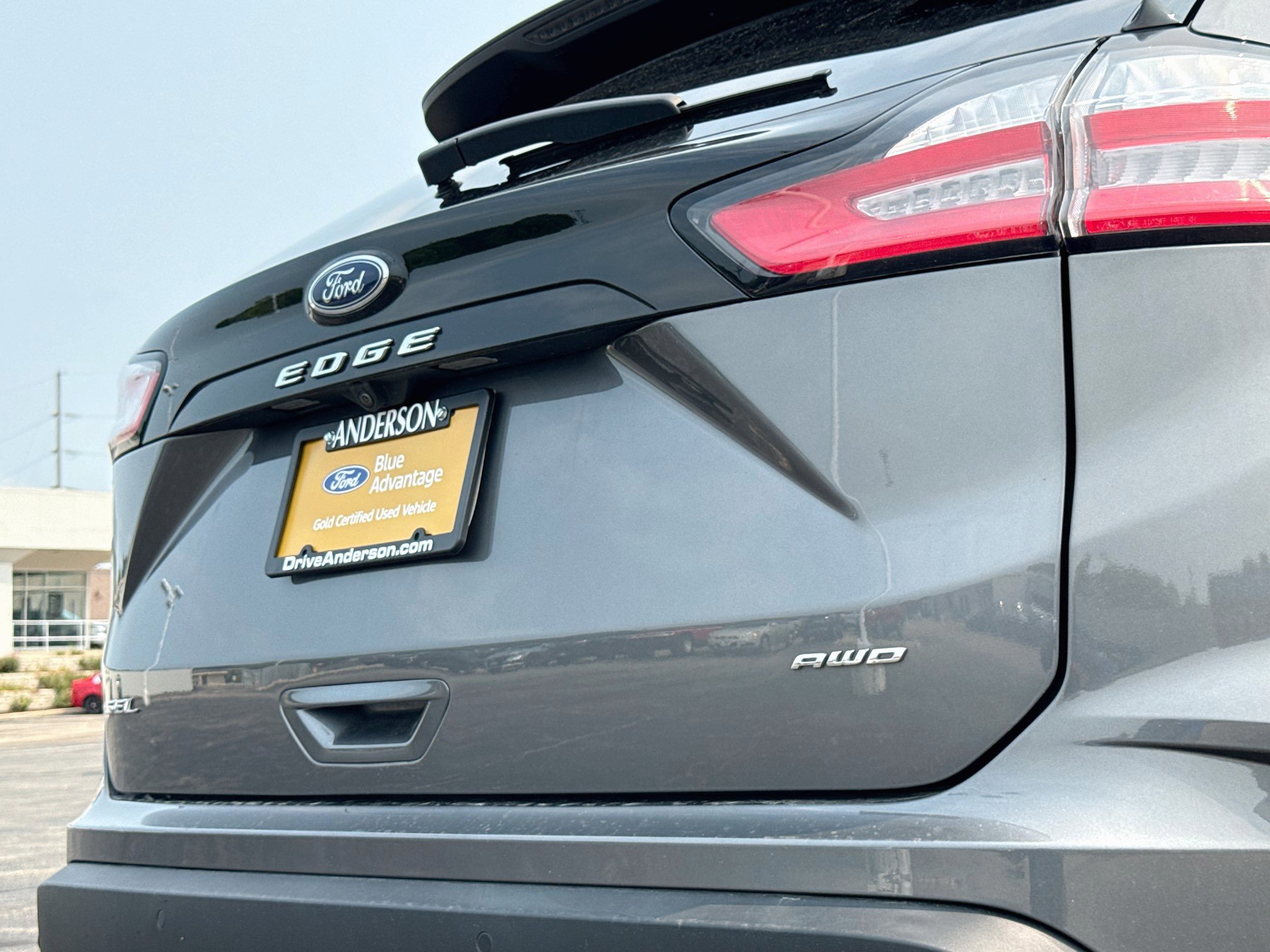 Certified 2023 Ford Edge SEL w/ Convenience Package AWD/4WD image 6