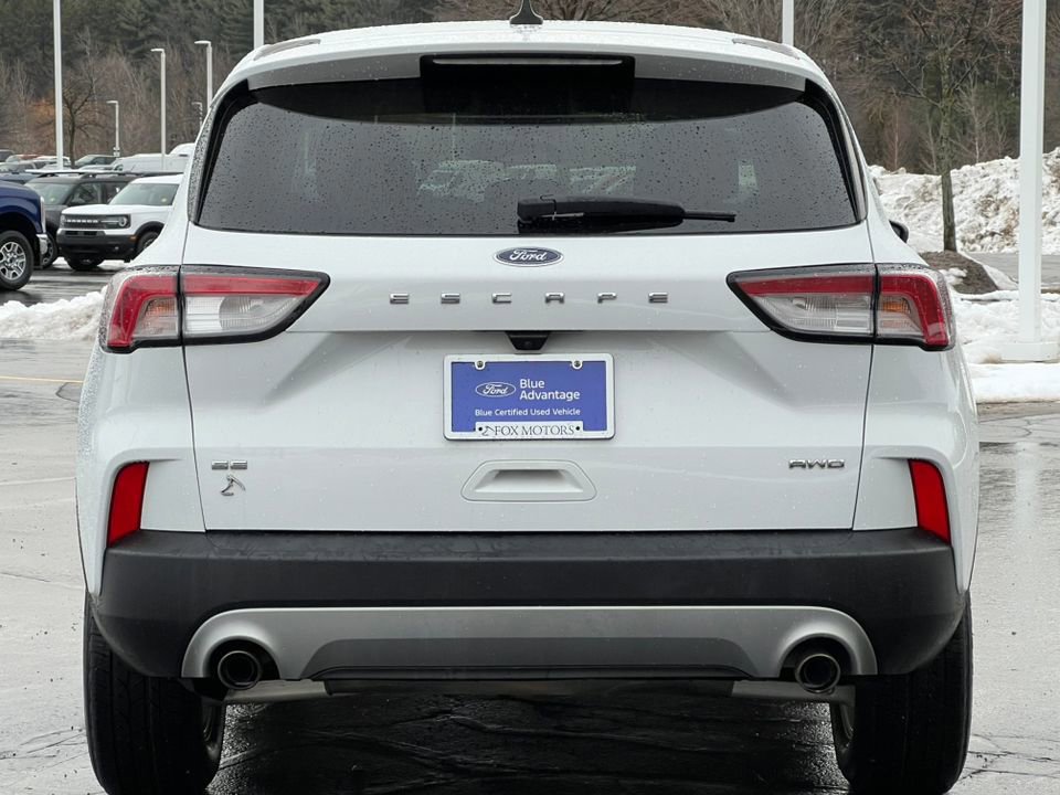 Certified 2022 Ford Escape SE w/ Convenience Package image 3