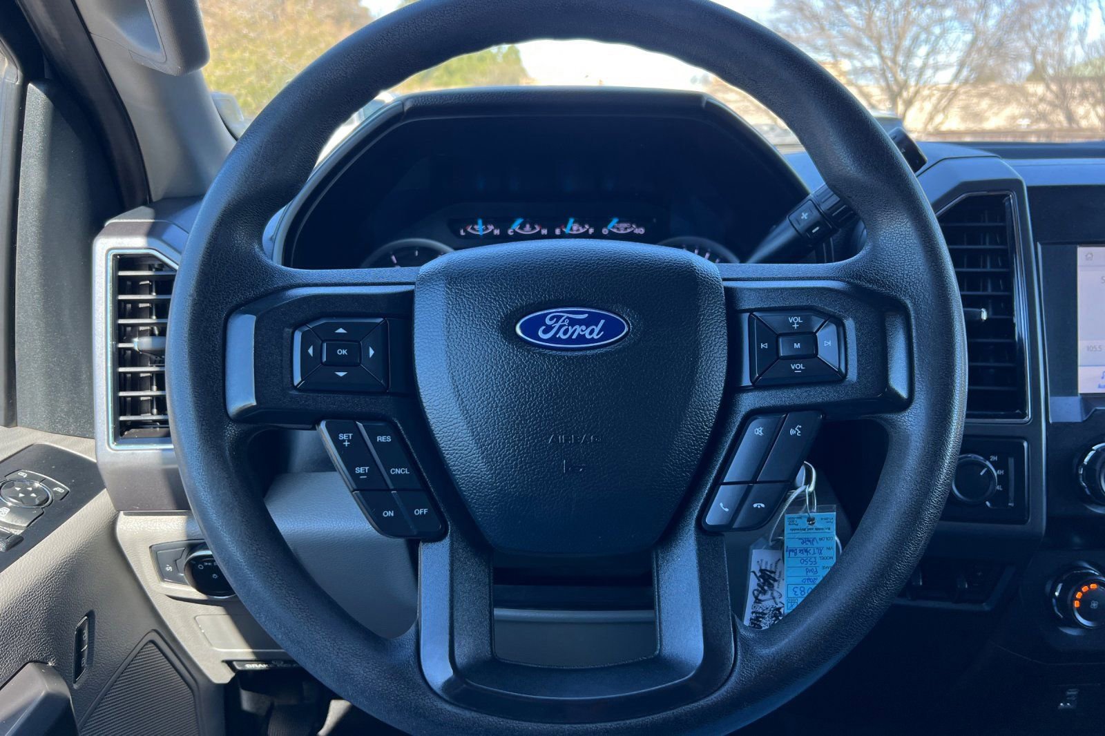 Certified 2020 Ford F550 4x4 Crew Cab Super Duty image 21