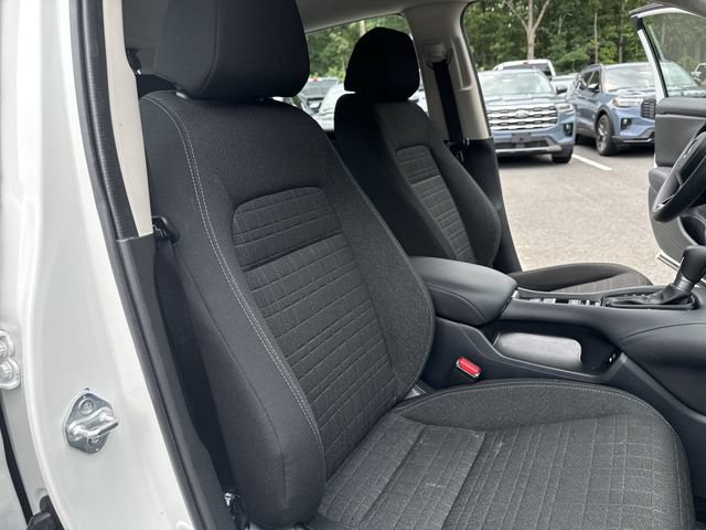 Used 2025 Honda HR-V LX image 23