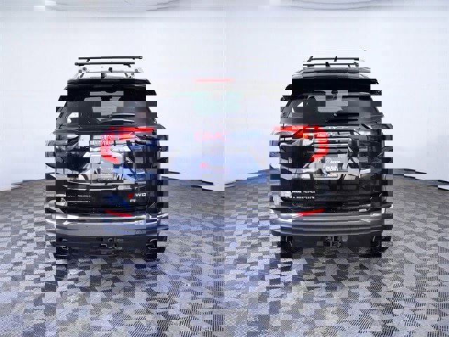 Used 2018 GMC Terrain SLT w/ Preferred Package image 3