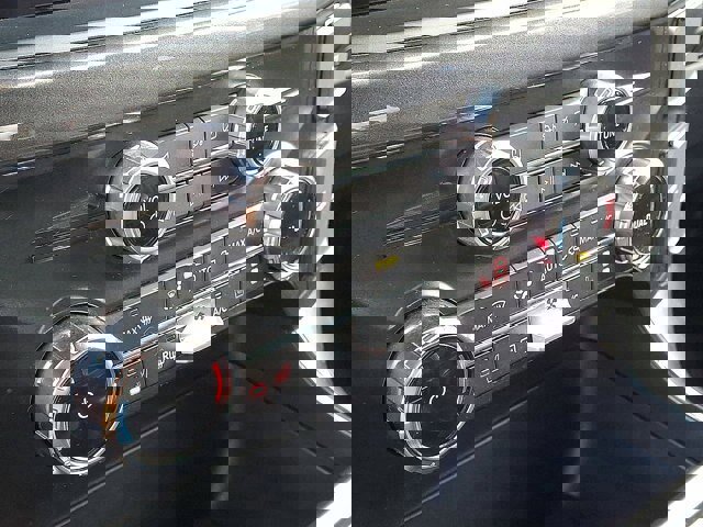 Certified 2022 Ford F150 XLT w/ Equipment Group 302A High image 21