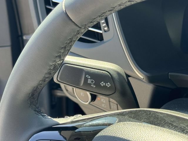 Certified 2023 Ford Escape SE w/ PHEV Premium Package FWD image 27