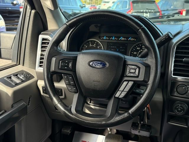 Certified 2016 Ford F150 XLT w/ Equipment Group 301A Mid image 20