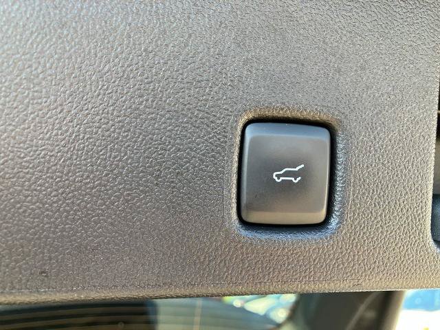 Certified 2025 Ford Escape Active w/ Cold Weather Package AWD/4WD image 15