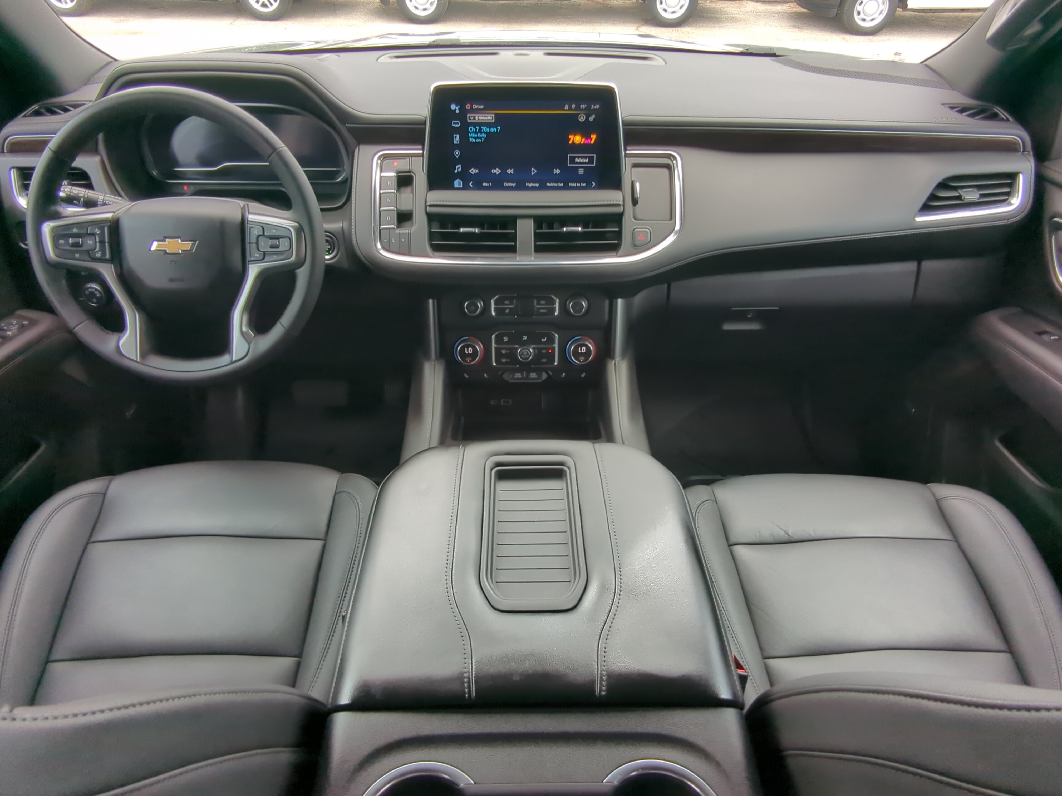 Used 2024 Chevrolet Tahoe LT w/ LT Signature Plus Package RWD image 13