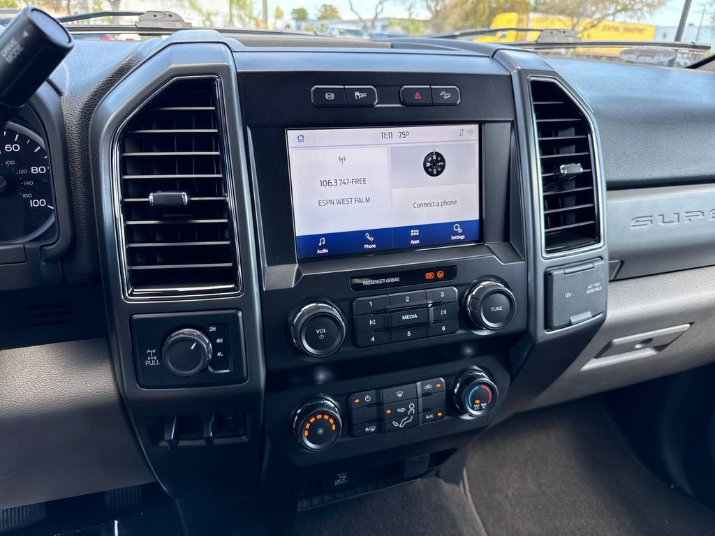 Certified 2022 Ford F250 XLT w/ Black Appearance Package image 18