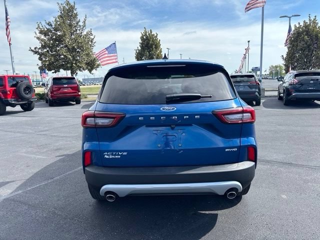 Certified 2023 Ford Escape Active AWD/4WD image 7