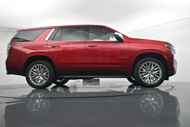 Used 2024 Chevrolet Tahoe Premier AWD/4WD image 42