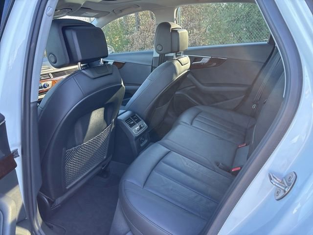 Used 2019 Audi A4 2.0T Premium w/ Convenience Package image 13