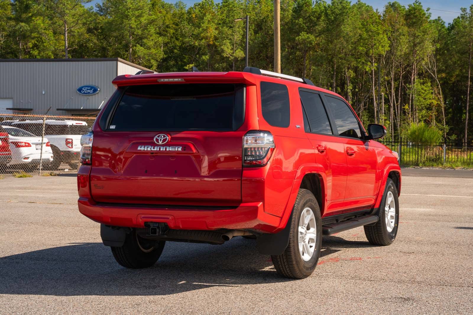 Used 2023 Toyota 4Runner SR5 Premium w/ Moonroof Package RWD image 8