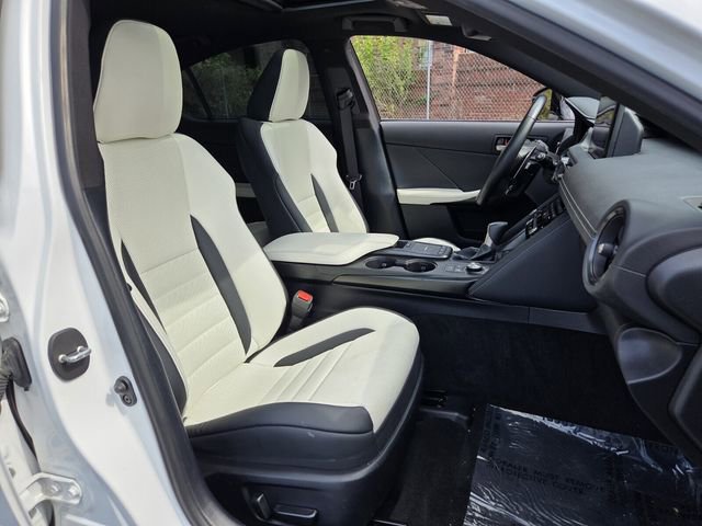 Used 2023 Lexus IS 350 F Sport w/ Memory Package RWD image 15