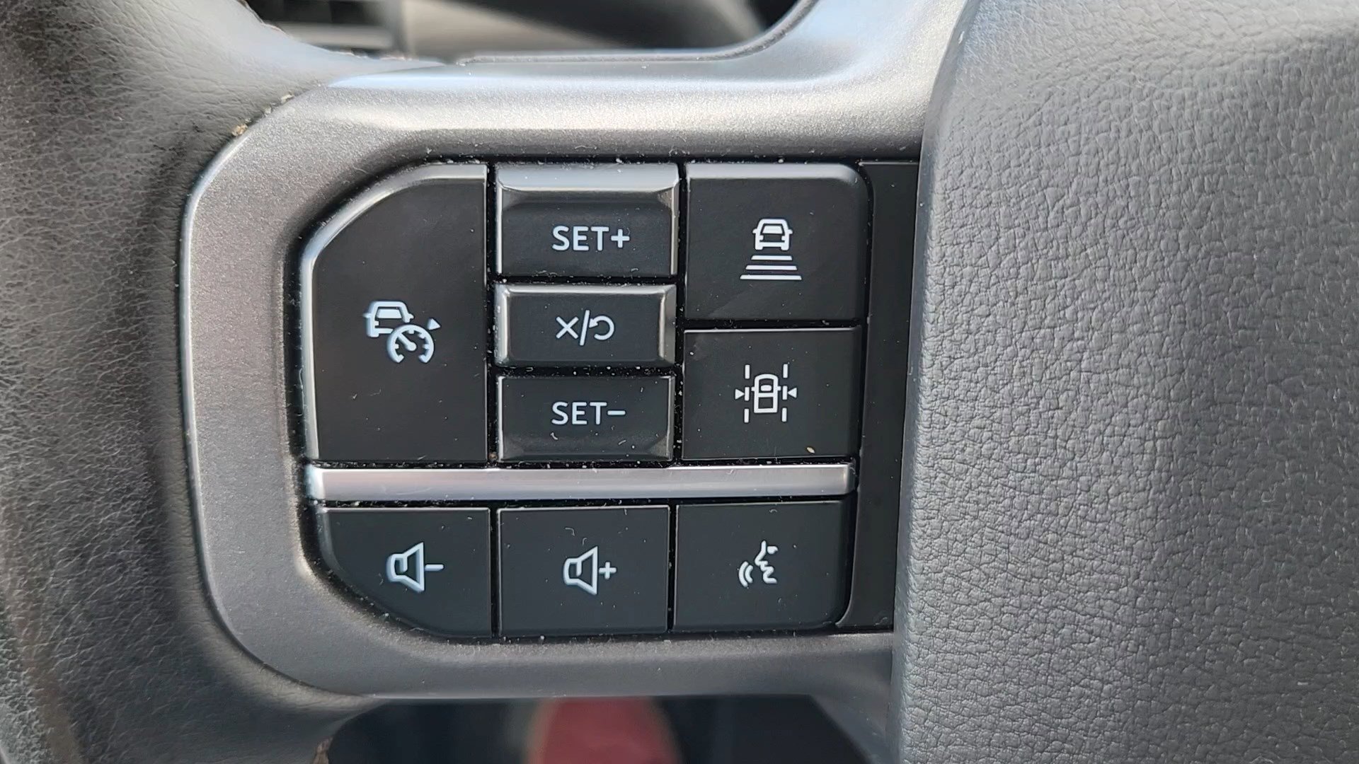 Certified 2025 Ford F150 Lariat AWD/4WD image 12