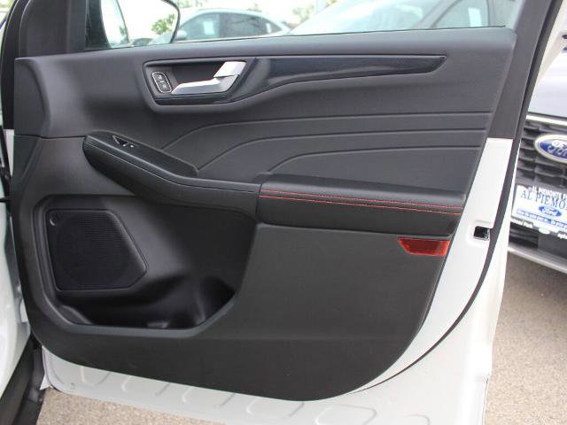 Certified 2024 Ford Escape ST-Line w/ Tech Pack #1 image 10