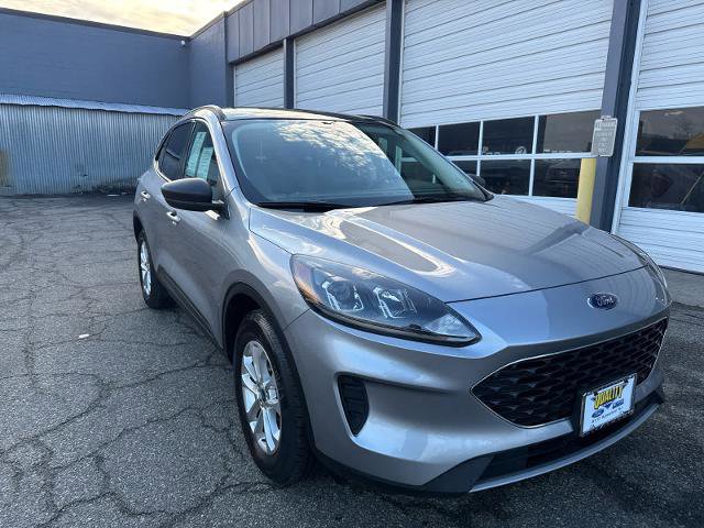 Certified 2022 Ford Escape SE image 1