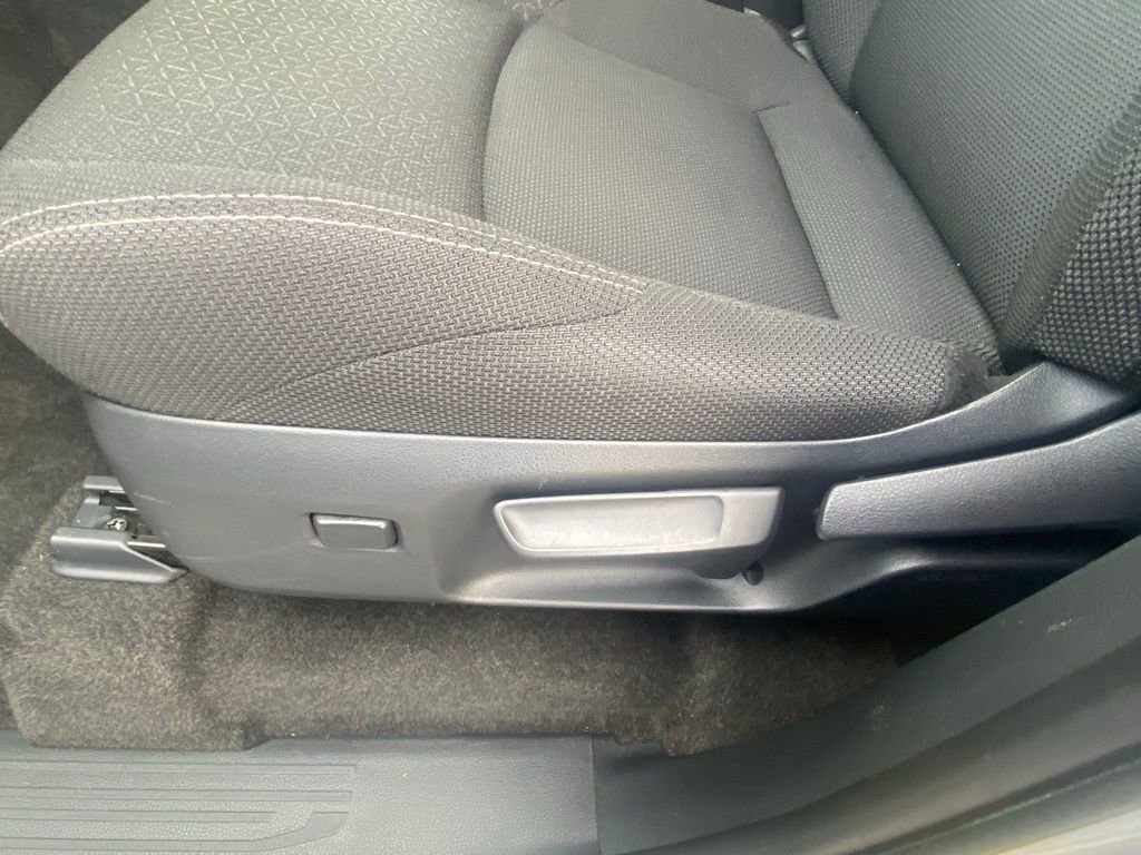 Used 2025 Toyota 4Runner SR5 AWD/4WD image 10