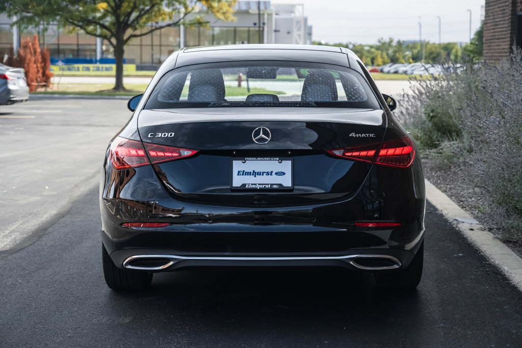 Used 2023 Mercedes-Benz C 300 4MATIC Sedan w/ Exclusive Trim Package image 5