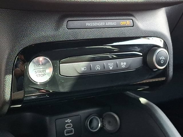 Certified 2024 Ford Escape ST-Line Select w/ Tech Pack #2 AWD/4WD image 15