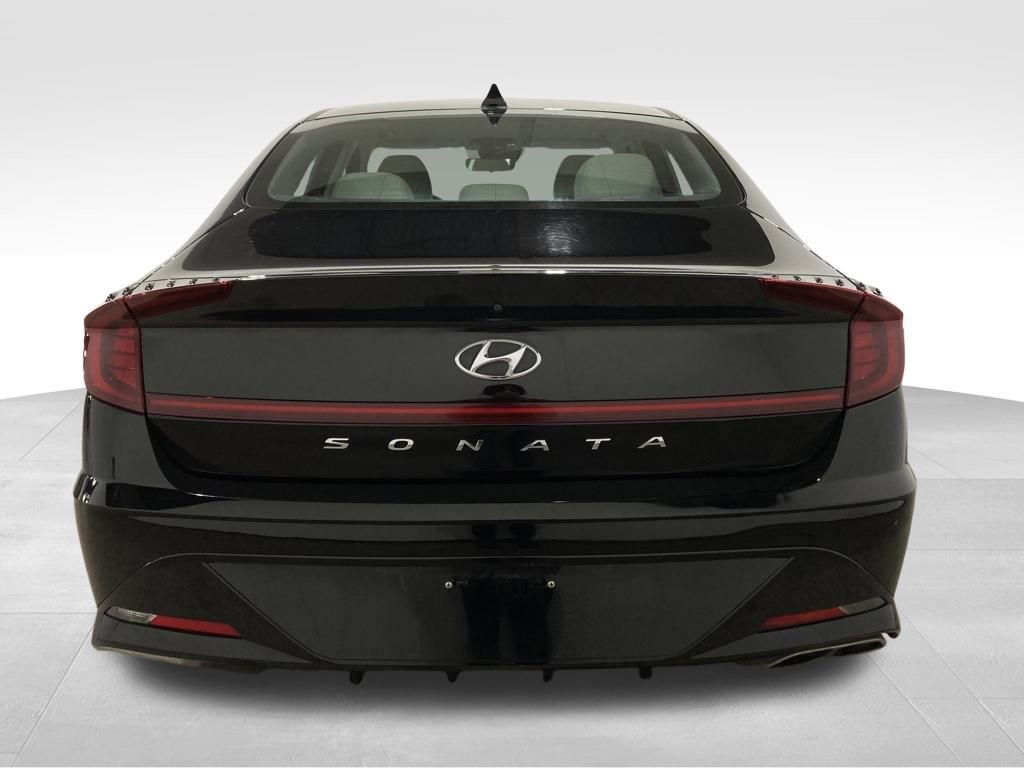 Used 2023 Hyundai Sonata SEL image 3