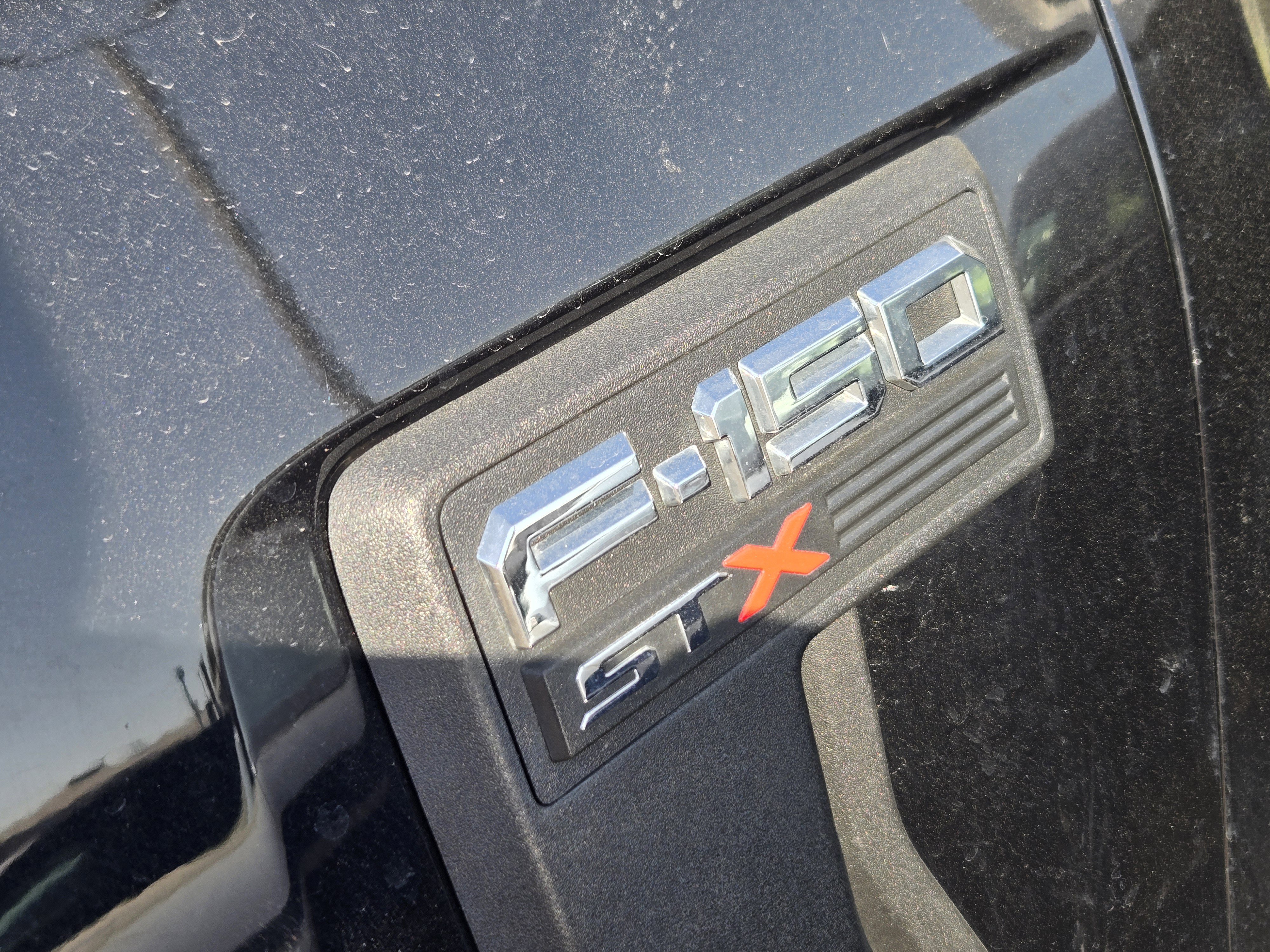 Certified 2022 Ford F150 XL w/ STX Appearance Package image 9