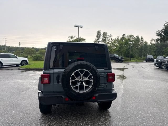 Used 2025 Jeep Wrangler Unlimited Sport AWD/4WD image 5