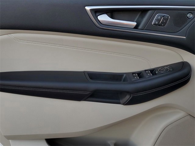 Certified 2022 Ford Edge Titanium w/ Equipment Group 301A image 10