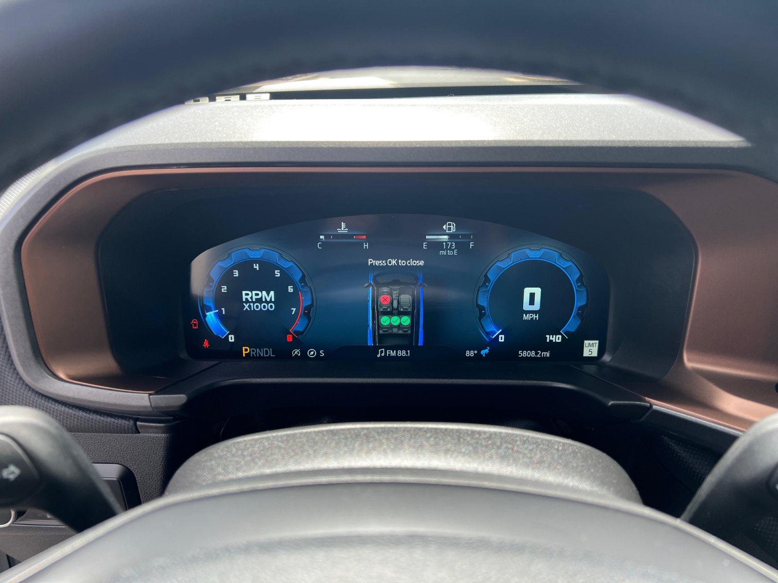Certified 2025 Ford Bronco Sport Outer Banks w/ Outer Banks Tech Package+ AWD/4WD image 15