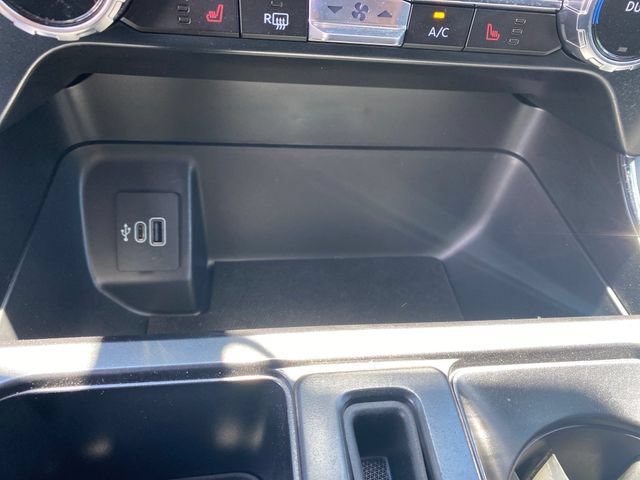 Certified 2025 Ford F150 XLT w/ Equipment Group 302A MID AWD/4WD image 21