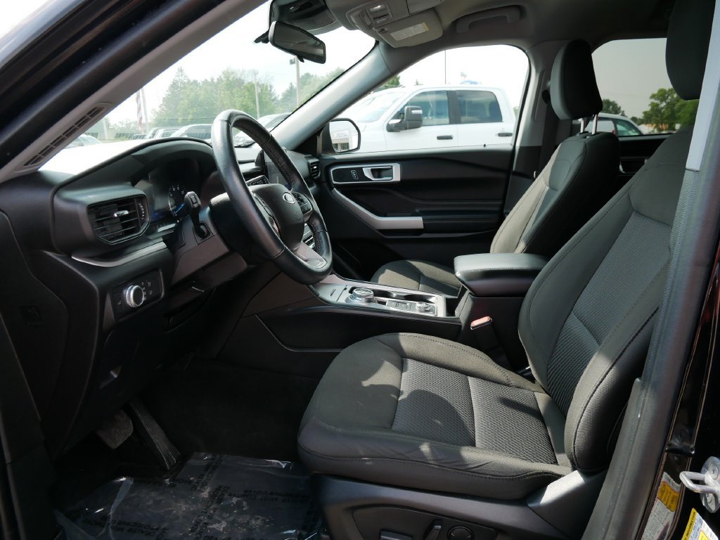Certified 2022 Ford Explorer XLT AWD/4WD image 10