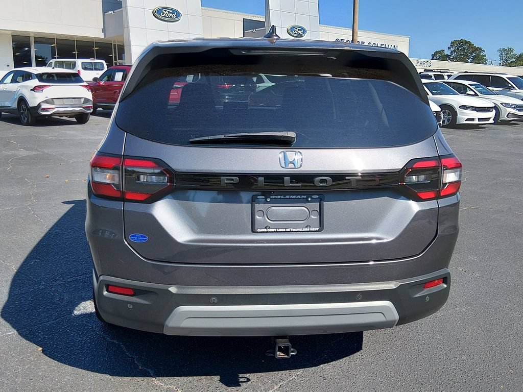 Used 2025 Honda Pilot EX-L image 5