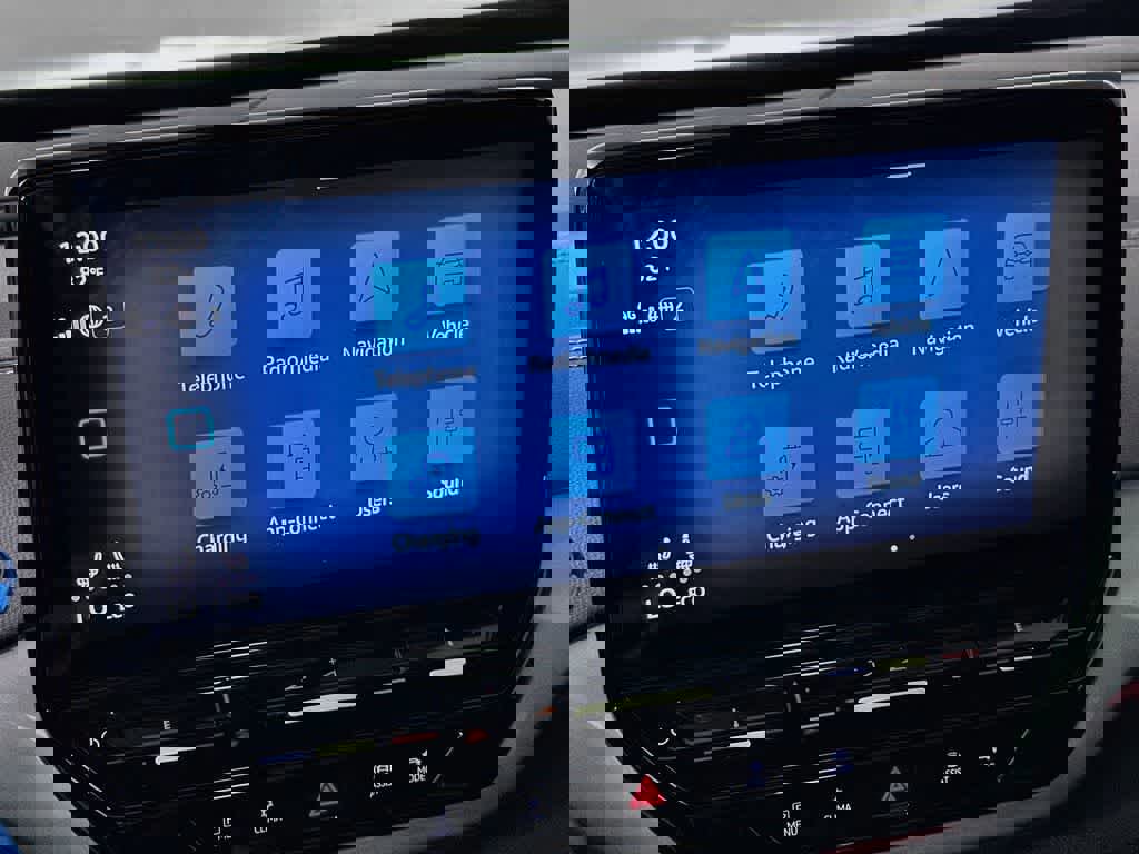 Used 2023 Volkswagen ID.4 Pro S AWD/4WD image 20