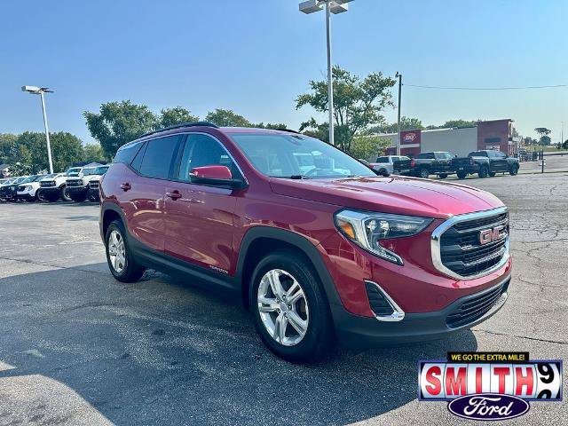 Used 2020 GMC Terrain SLE w/ Driver Convenience Package FWD image 3
