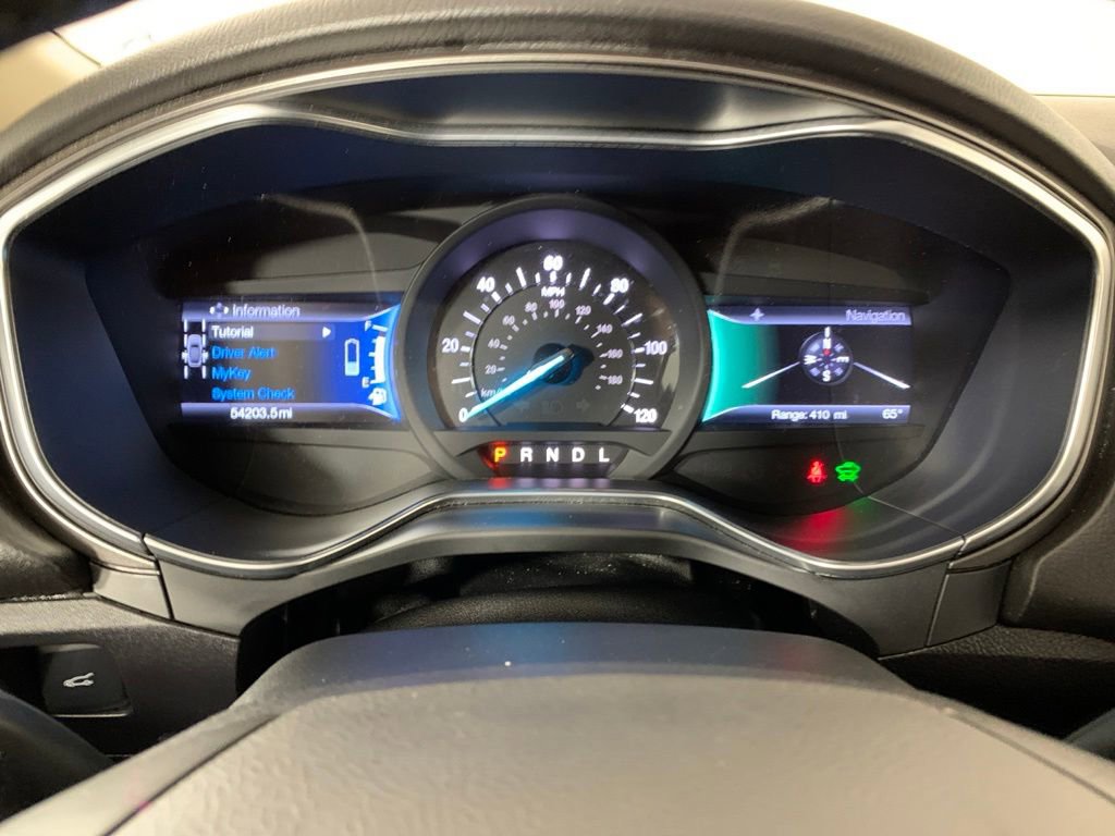 Certified 2017 Ford Fusion Energi SE FWD image 18