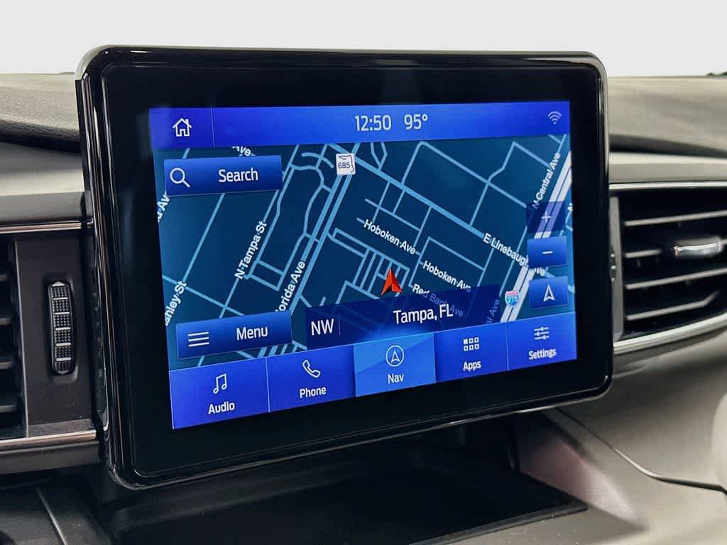 Certified 2021 Ford Explorer XLT w/ Equipment Group 202A AWD/4WD image 27