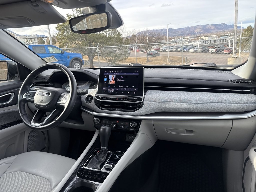 Used 2022 Jeep Compass Latitude w/ Convenience Group image 28