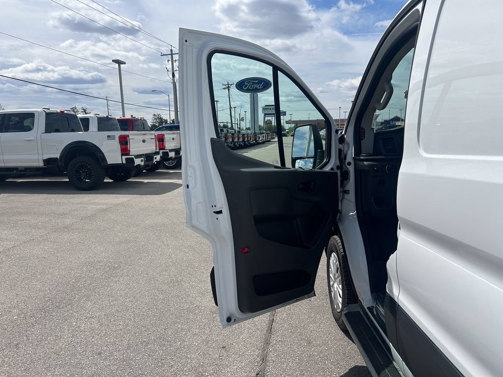 Certified 2025 Ford Transit 250 Low Roof w/ Exterior Upgrade Package RWD image 12