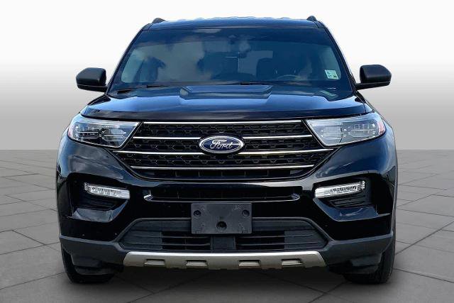 Certified 2020 Ford Explorer XLT w/ Equipment Group 202A RWD image 4