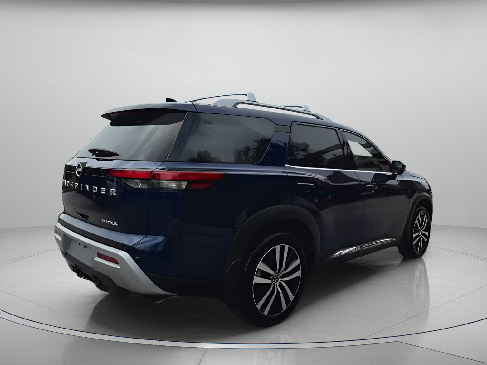 Used 2024 Nissan Pathfinder Platinum image 20