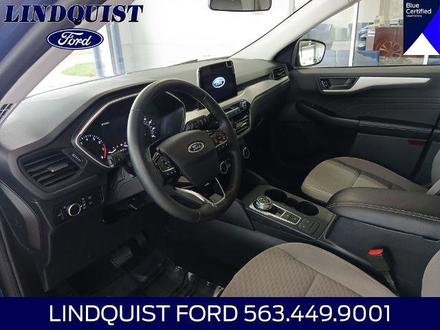 Certified 2022 Ford Escape SE w/ SE Sport Appearance Package AWD/4WD image 10