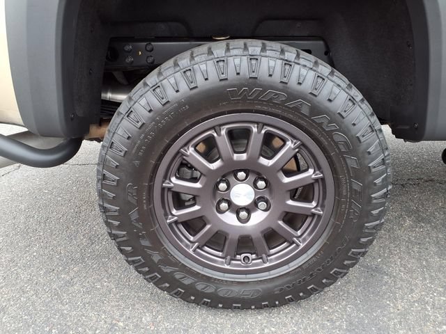 Used 2021 Chevrolet Colorado ZR2 w/ Colorado ZR2 Bison Edition AWD/4WD image 24