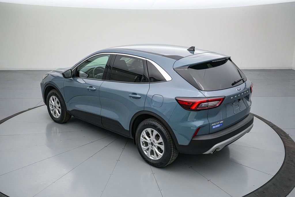 Certified 2024 Ford Escape Active image 3