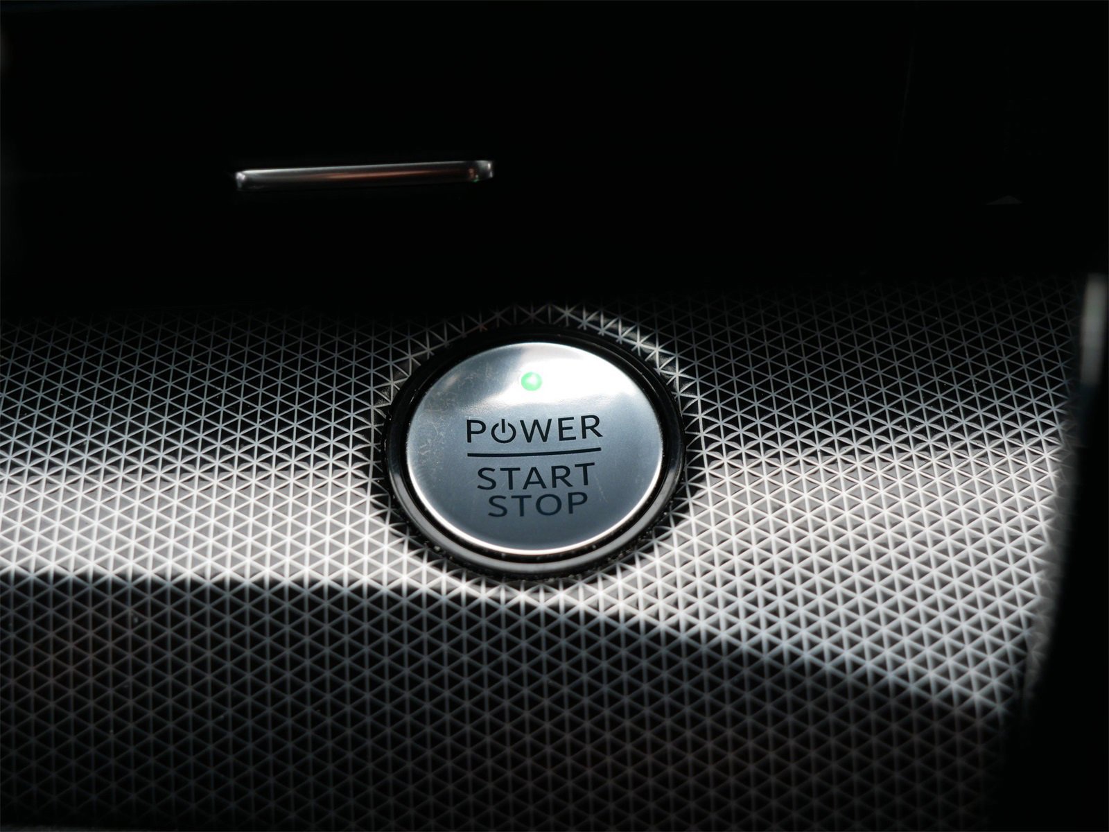 Certified 2022 Ford Mustang Mach-E GT w/ GT Performance Edition image 28