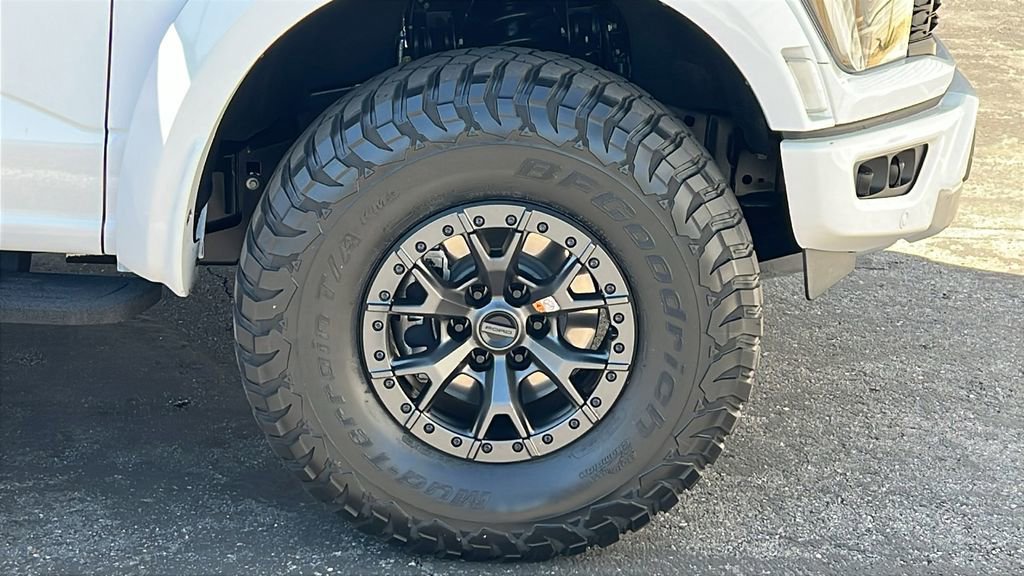Certified 2022 Ford F150 Raptor w/ Raptor 37 Performance Package image 10
