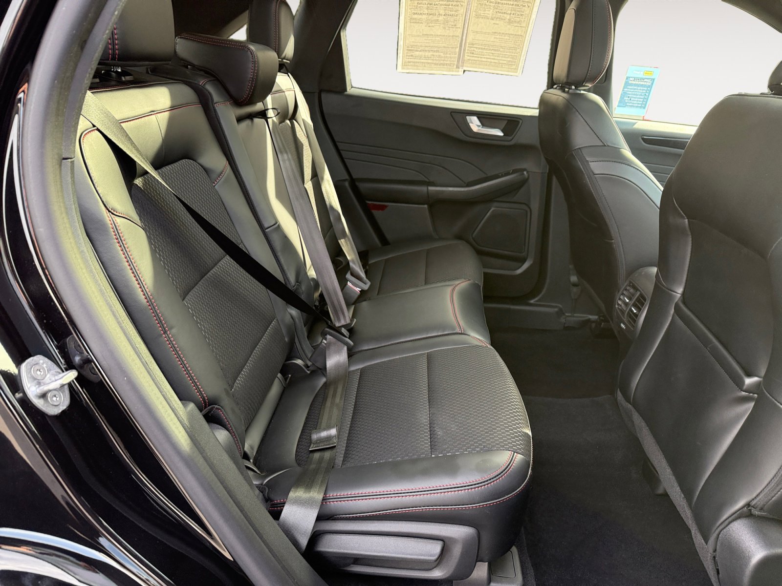 Certified 2025 Ford Escape ST-Line w/ Equipment Group 301A image 18