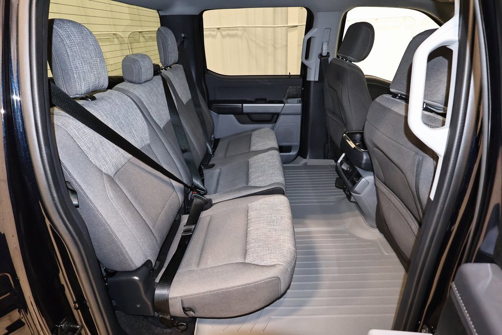 Certified 2021 Ford F150 XLT w/ Equipment Group 302A High image 15