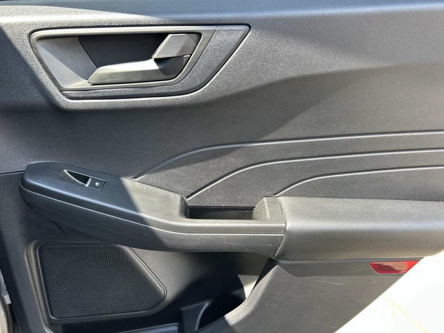 Certified 2022 Ford Escape SE w/ SE Sport Appearance Package FWD image 23