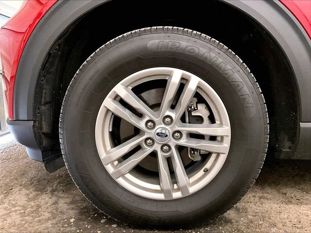 Certified 2023 Ford Explorer XLT w/ Equipment Group 202A AWD/4WD image 8