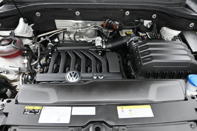 Used 2023 Volkswagen Atlas SEL Premium AWD/4WD image 34
