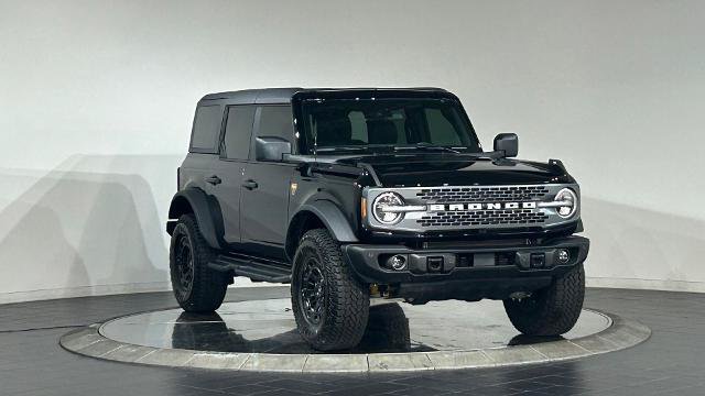 Certified 2026 Ford Bronco Badlands AWD/4WD image 2